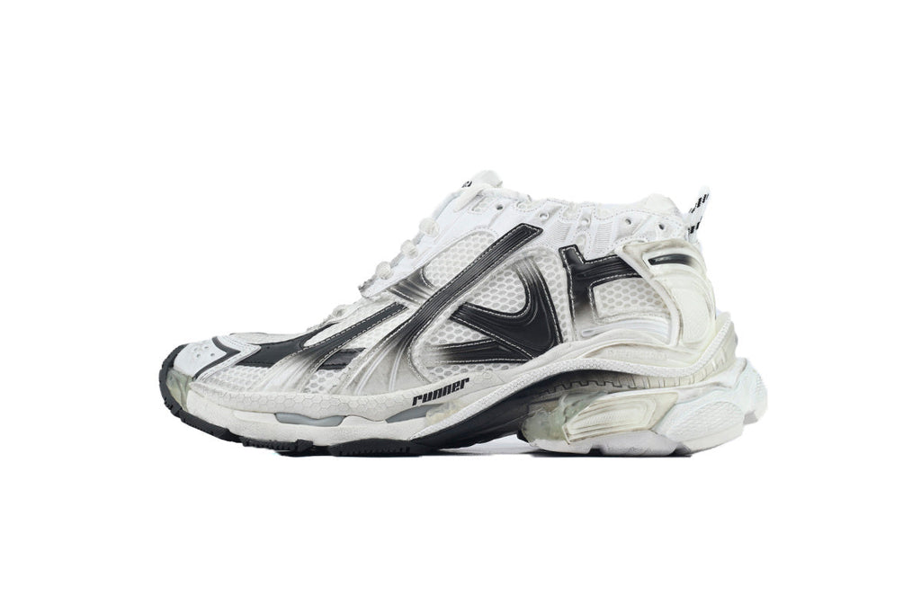 Balenciaga Runner Sneaker Gradient White Black 772774 WRUNG 9010
